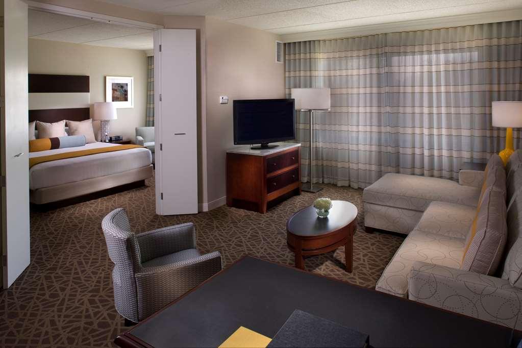 Hyatt Regency Suites Atlanta Northwest Смирна Стая снимка