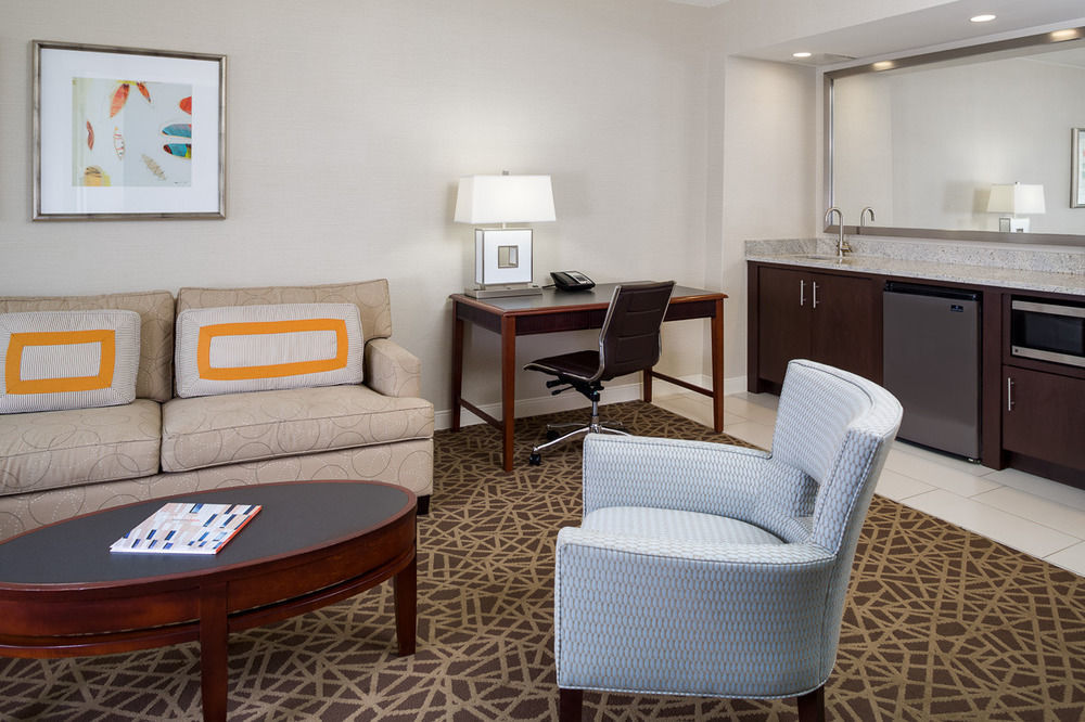 Hyatt Regency Suites Atlanta Northwest Смирна Екстериор снимка